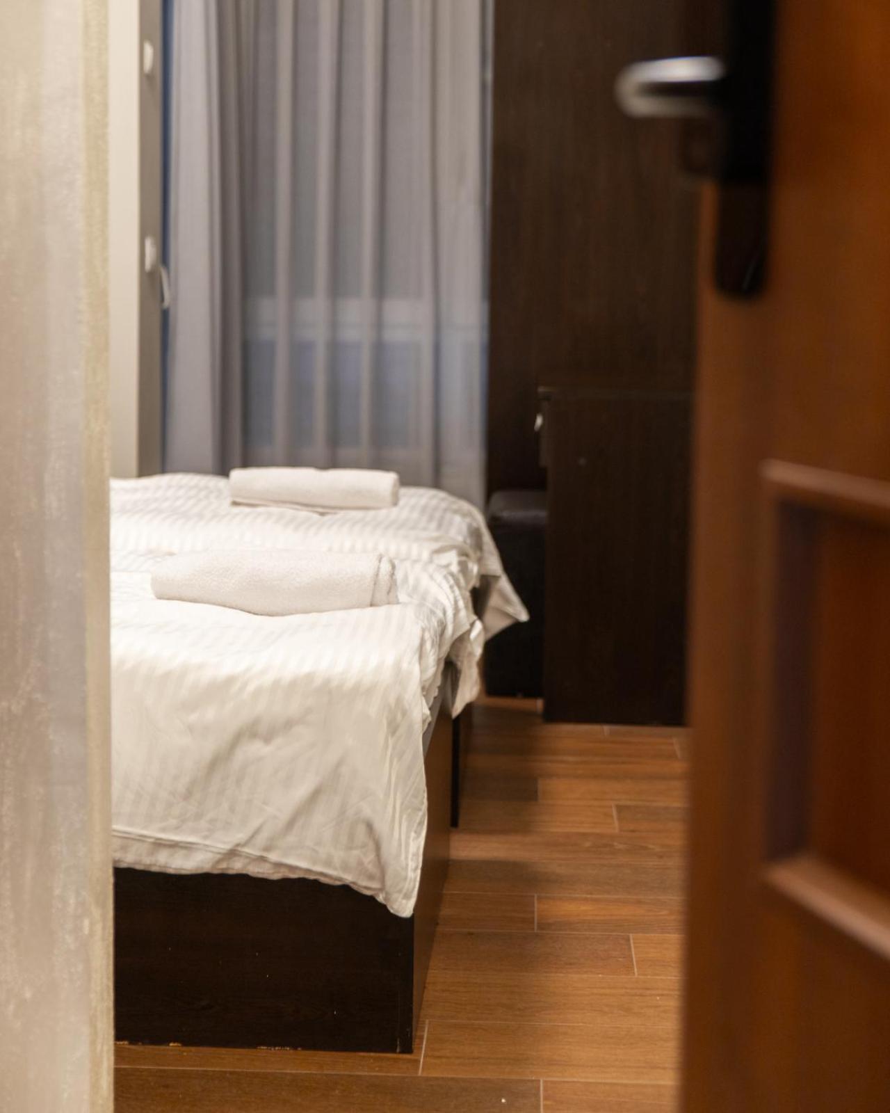 Hotel Albes Prizren Exterior foto